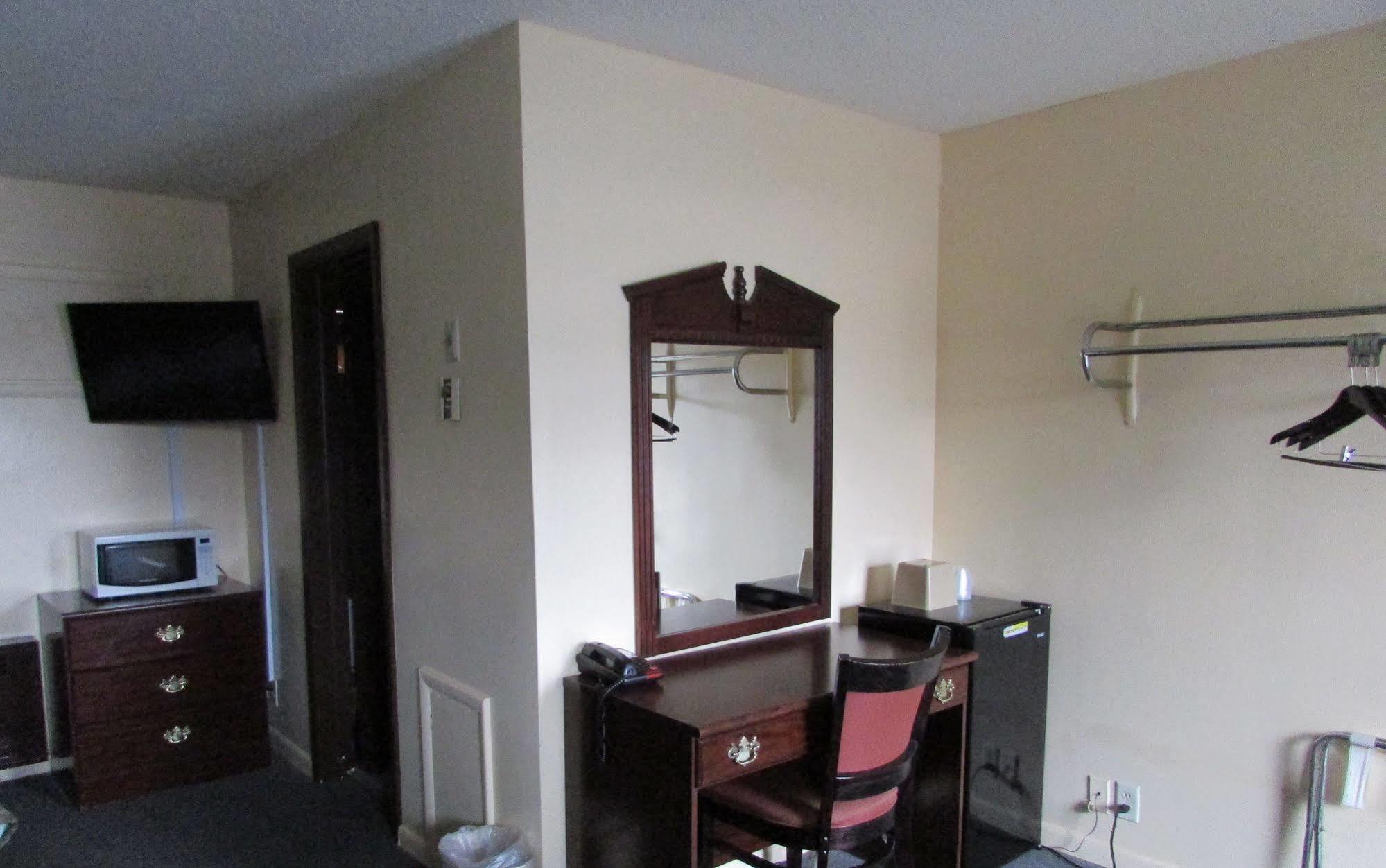 Gas Lite Motel Lawrenceville Екстериор снимка